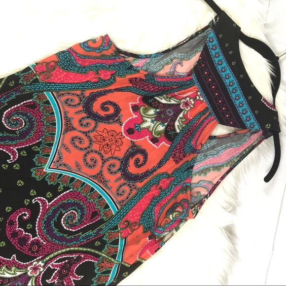 Francesca’s Summer Paisley Racer Back Button Down - Picture 6 of 7